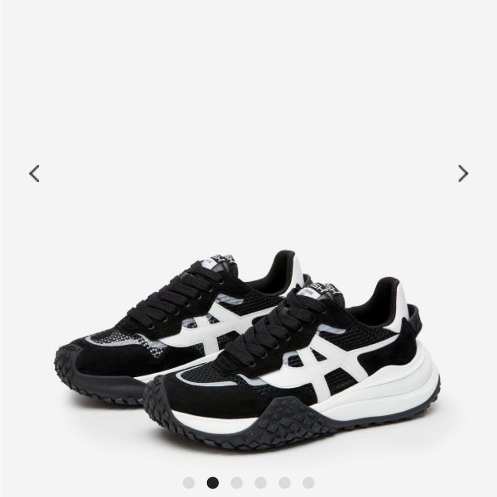 Ash Sneakers
